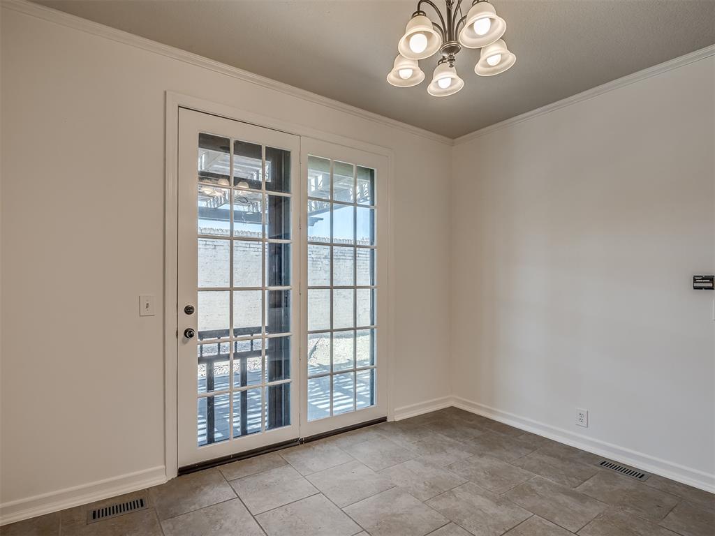 2100 Cobblestone Court Unit: 101