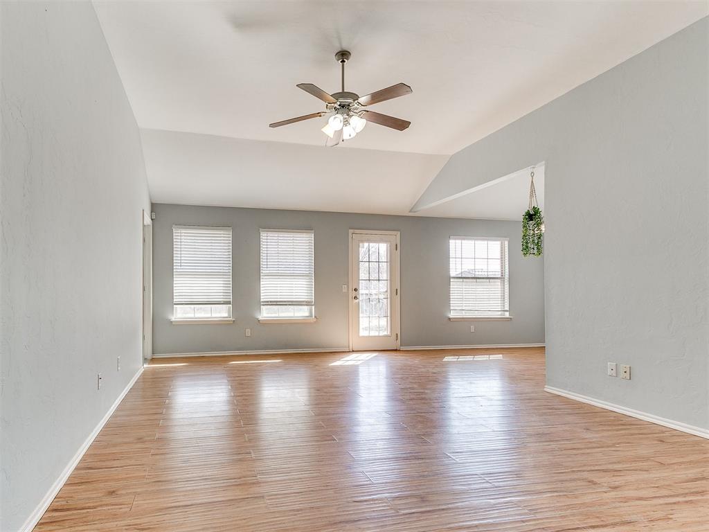 12504 Pittsburgh Avenue