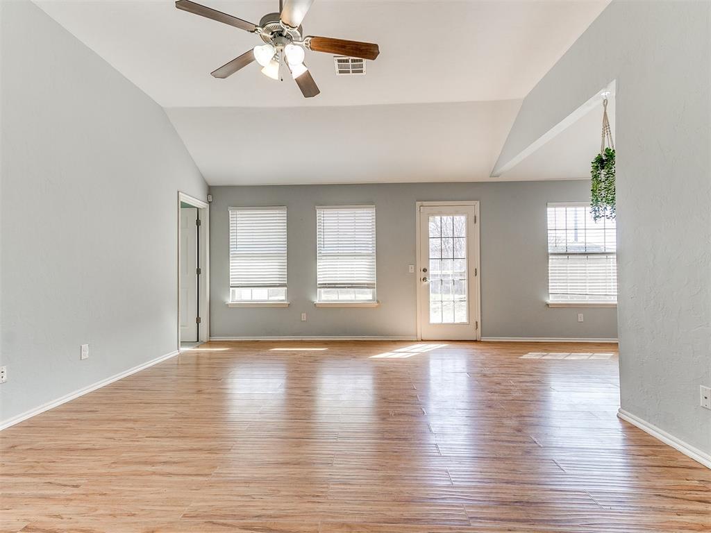 12504 Pittsburgh Avenue