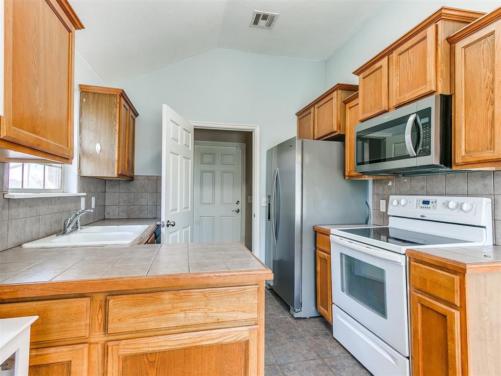 12504 Pittsburgh Avenue