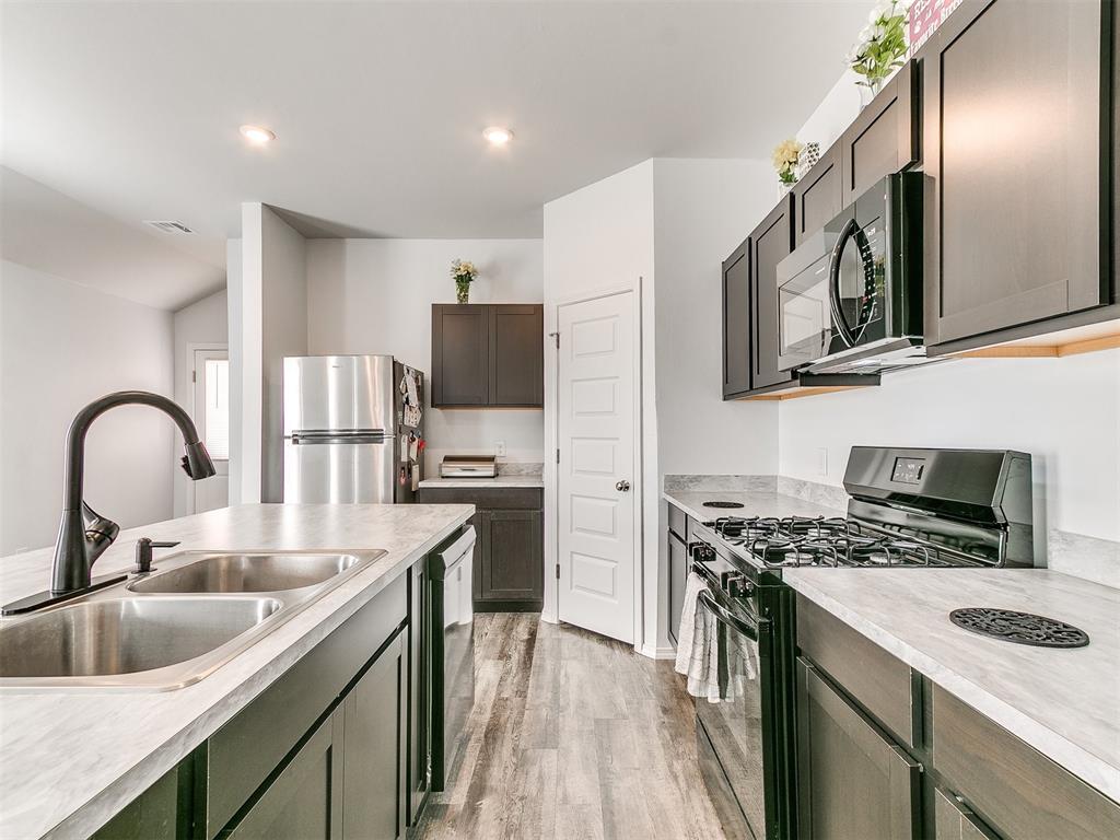 1208 Clydesdale Drive