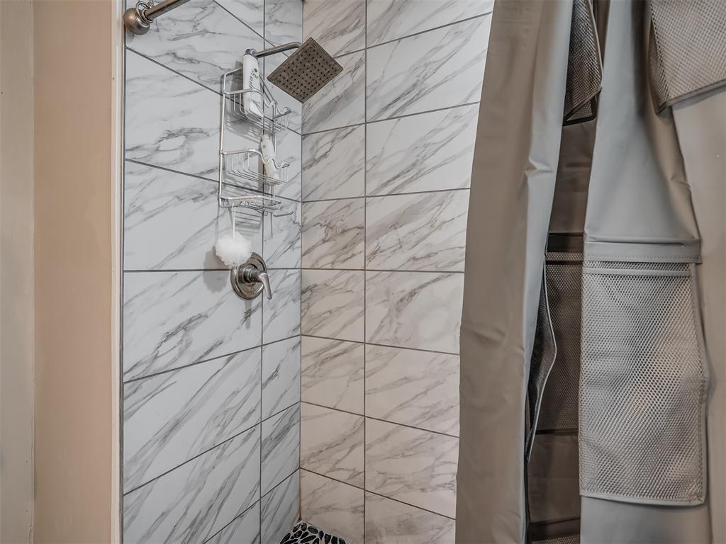 4306 Sunnylane Circle