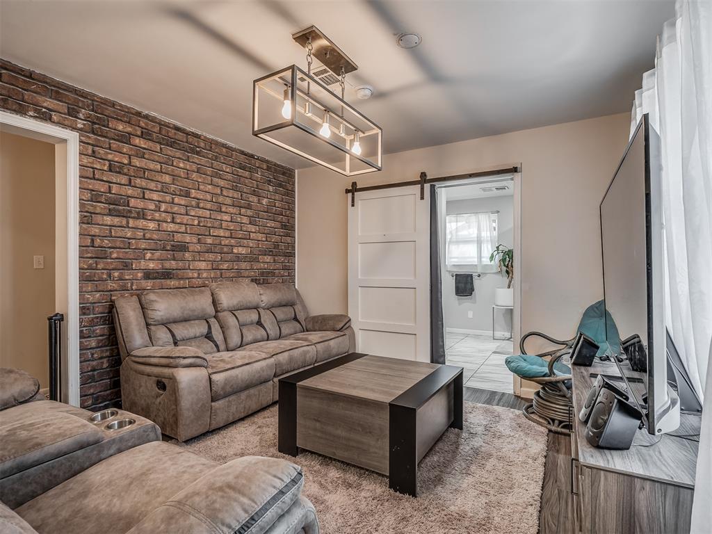 4306 Sunnylane Circle