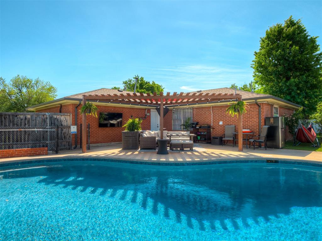 4306 Sunnylane Circle