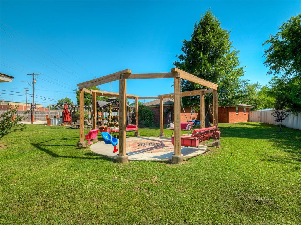 4306 Sunnylane Circle