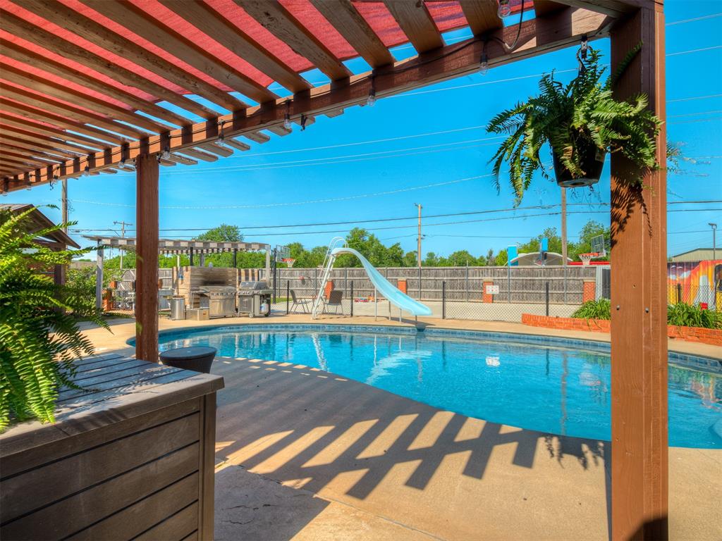 4306 Sunnylane Circle