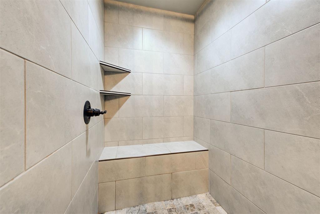 9105 Yassir Boulevard