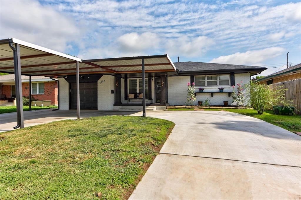 2805 SW 54th Place