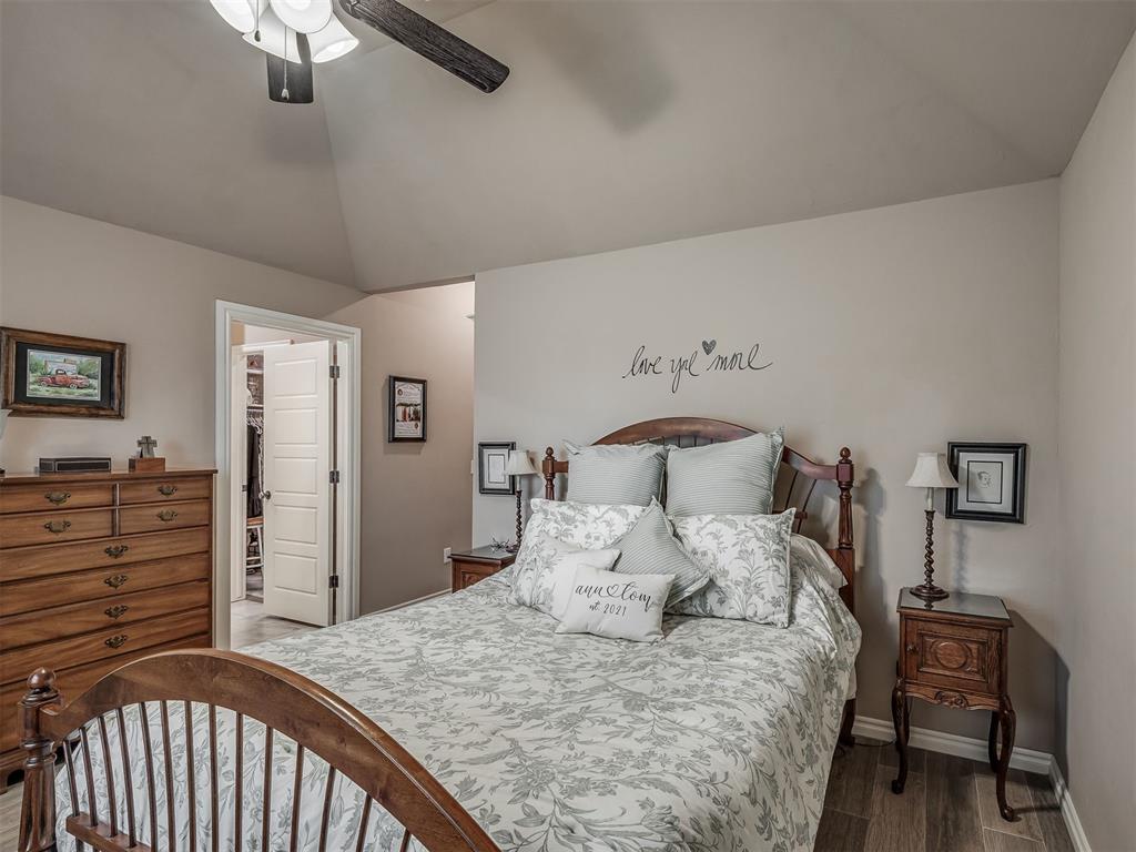 2204 Cale Cove