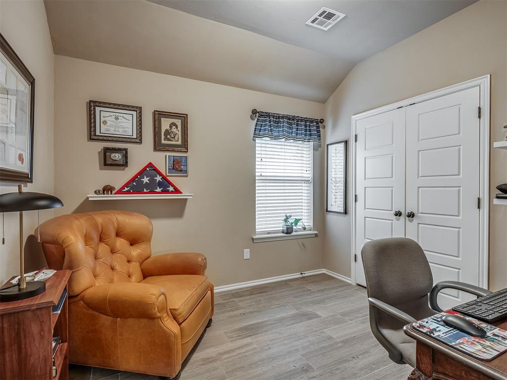 2204 Cale Cove