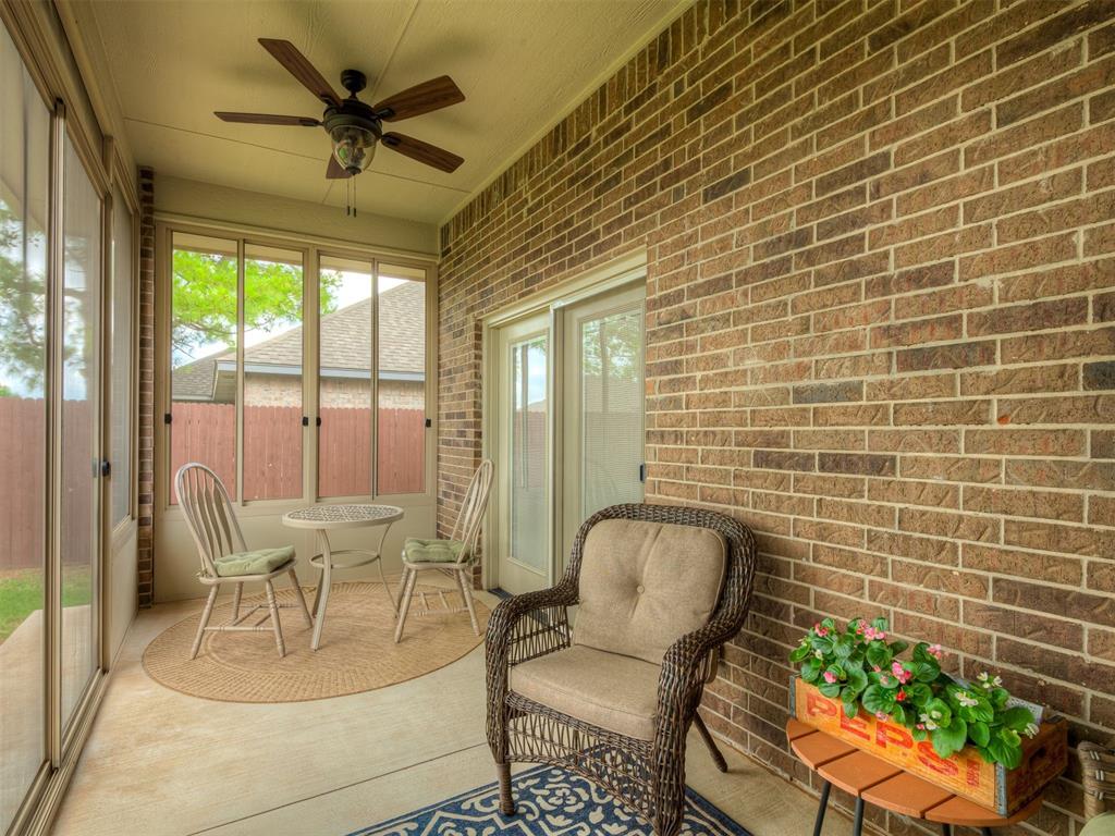 2204 Cale Cove