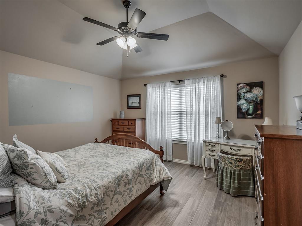 2204 Cale Cove