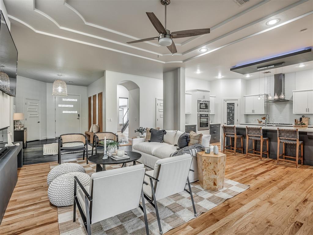 3604 Valley Creek Circle