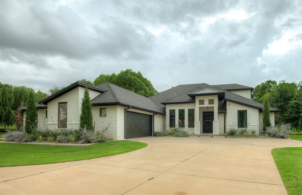 3604 Valley Creek Circle