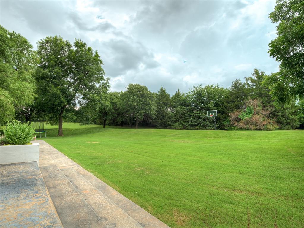 3604 Valley Creek Circle