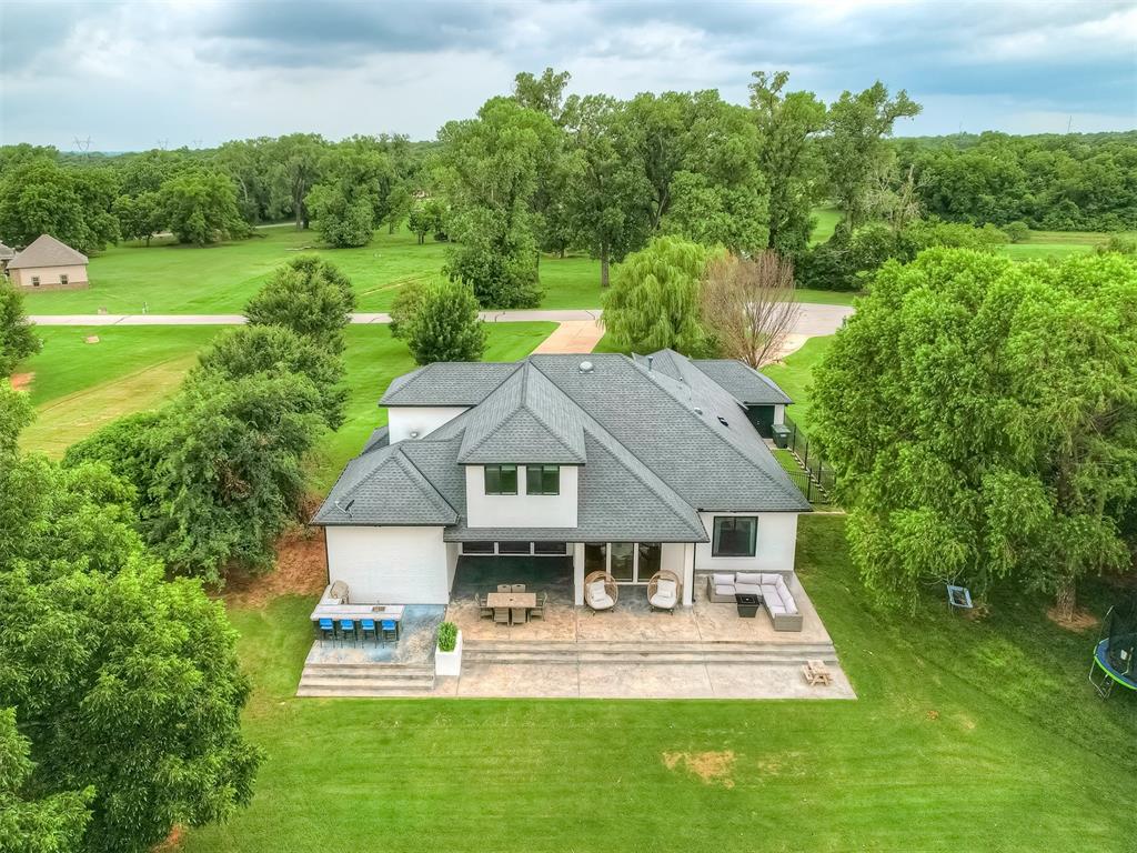 3604 Valley Creek Circle