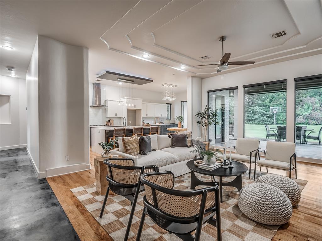 3604 Valley Creek Circle