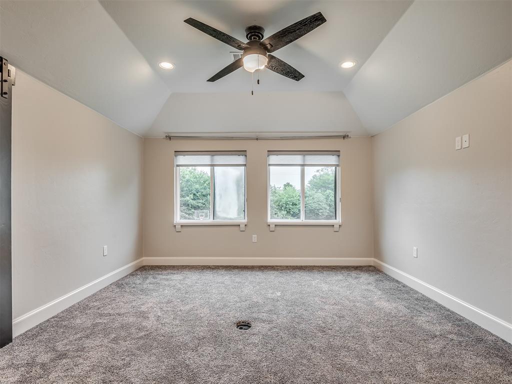 3604 Valley Creek Circle