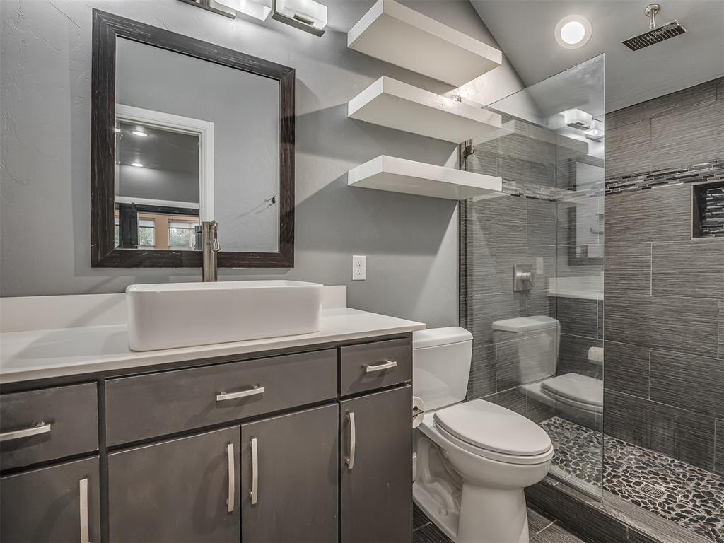 3604 Valley Creek Circle