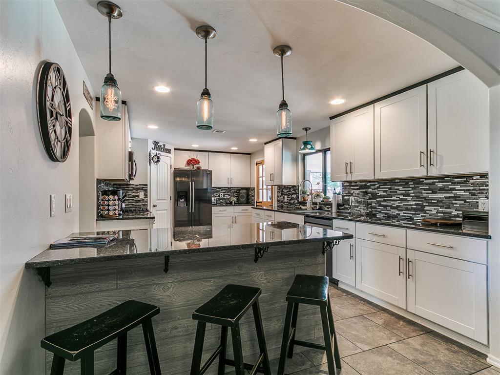 4500 Valley View Lane