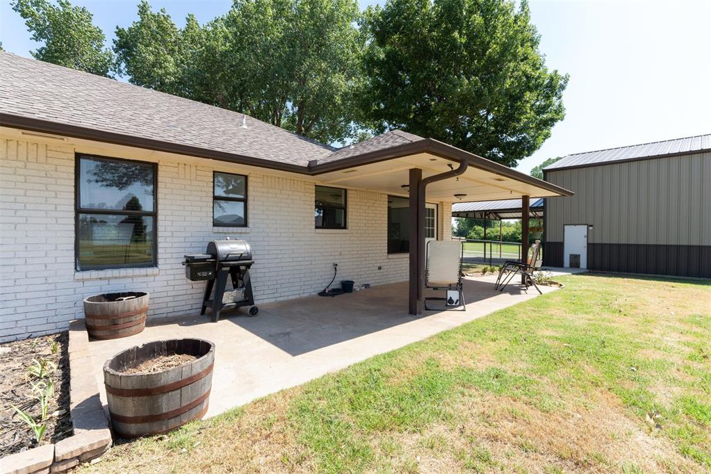 15996 Rolling Hills Road