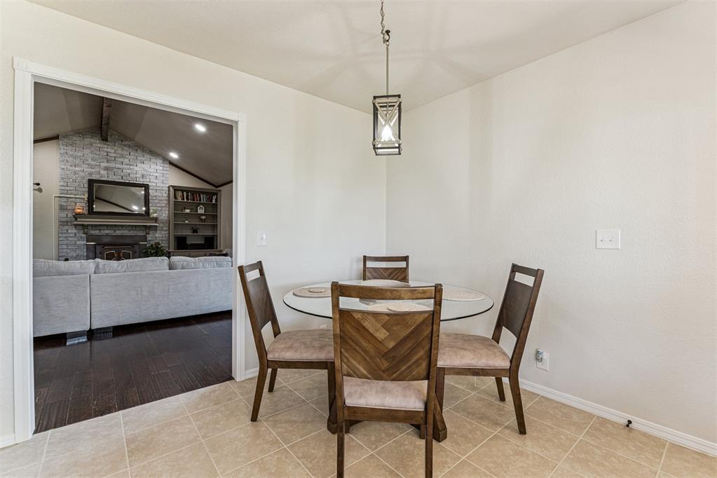 15996 Rolling Hills Road