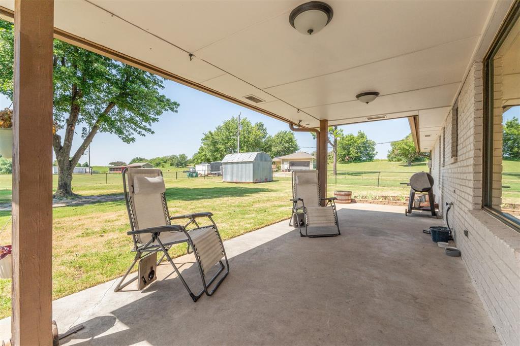 15996 Rolling Hills Road