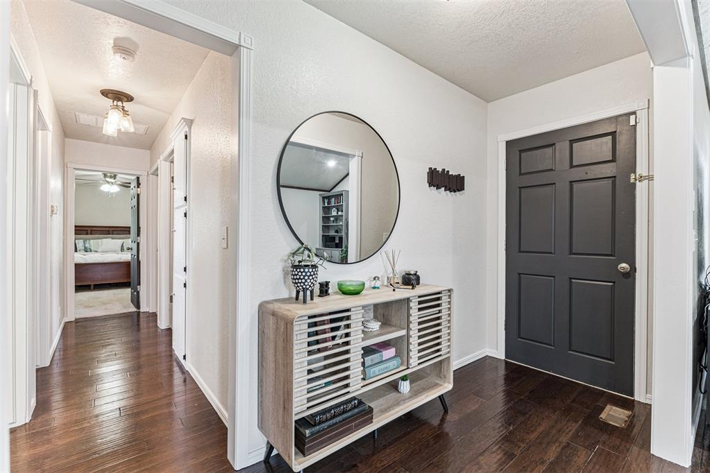 15996 Rolling Hills Road