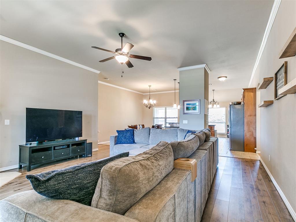 913 Laurel Creek Drive