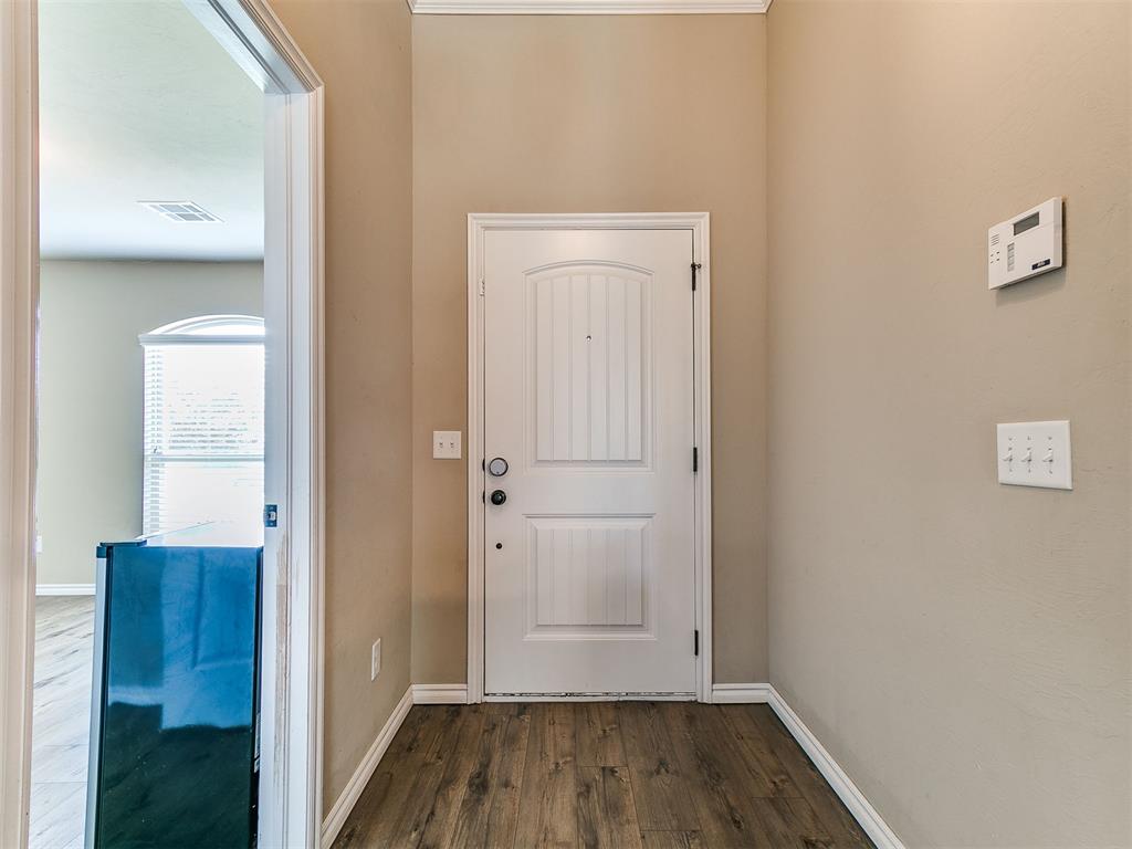 913 Laurel Creek Drive