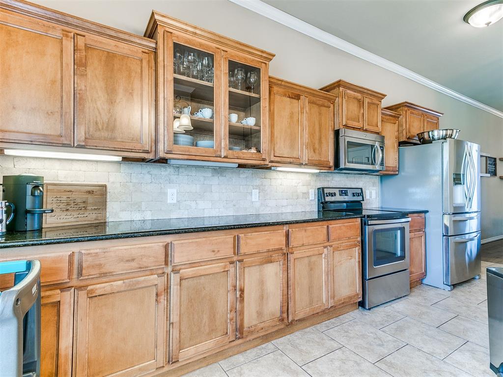 913 Laurel Creek Drive