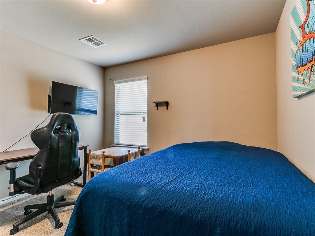 913 Laurel Creek Drive