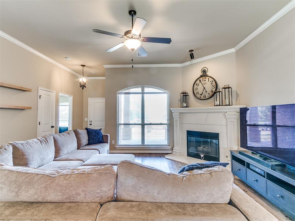 913 Laurel Creek Drive