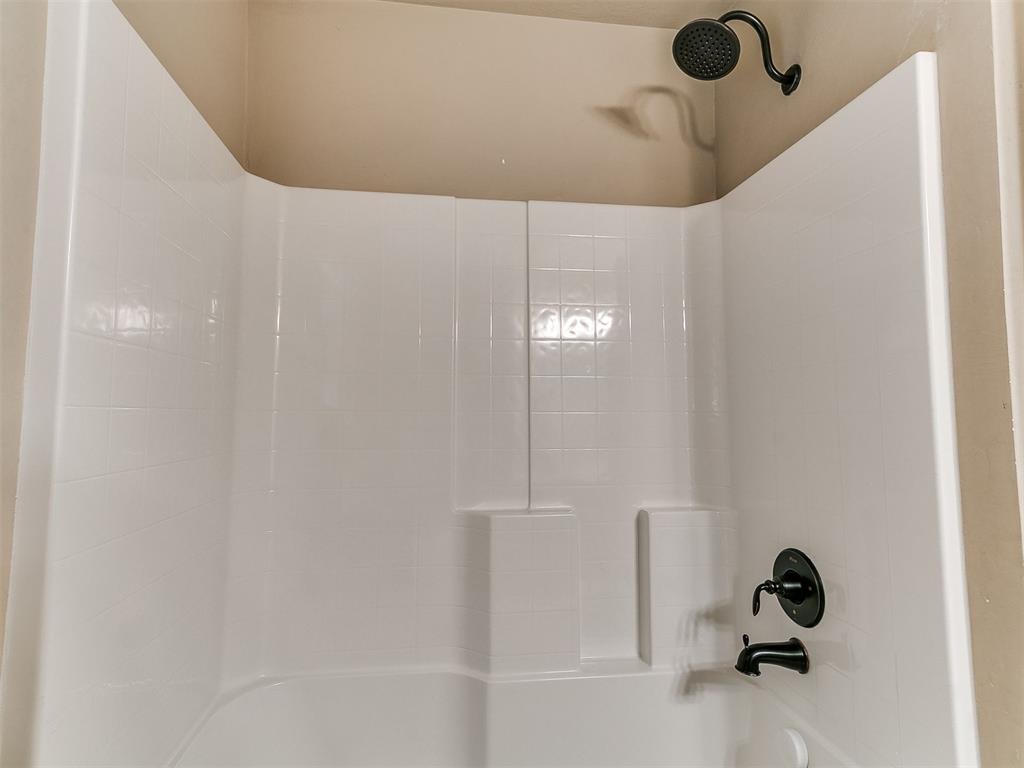 913 Laurel Creek Drive