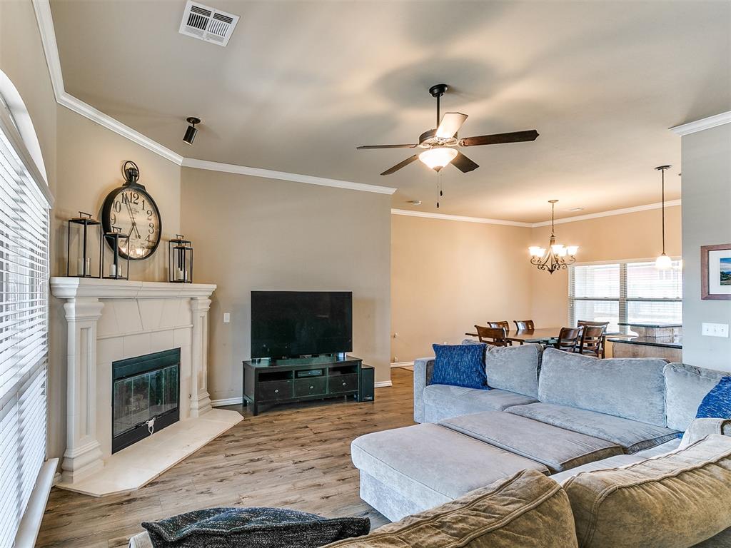913 Laurel Creek Drive