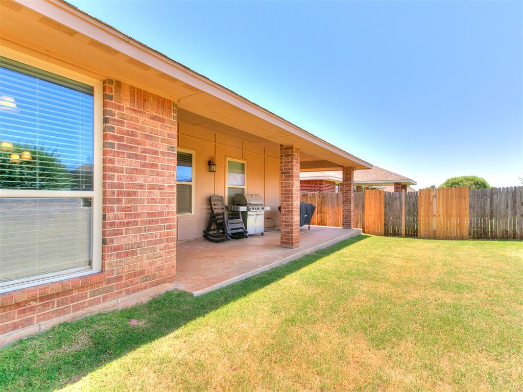 913 Laurel Creek Drive