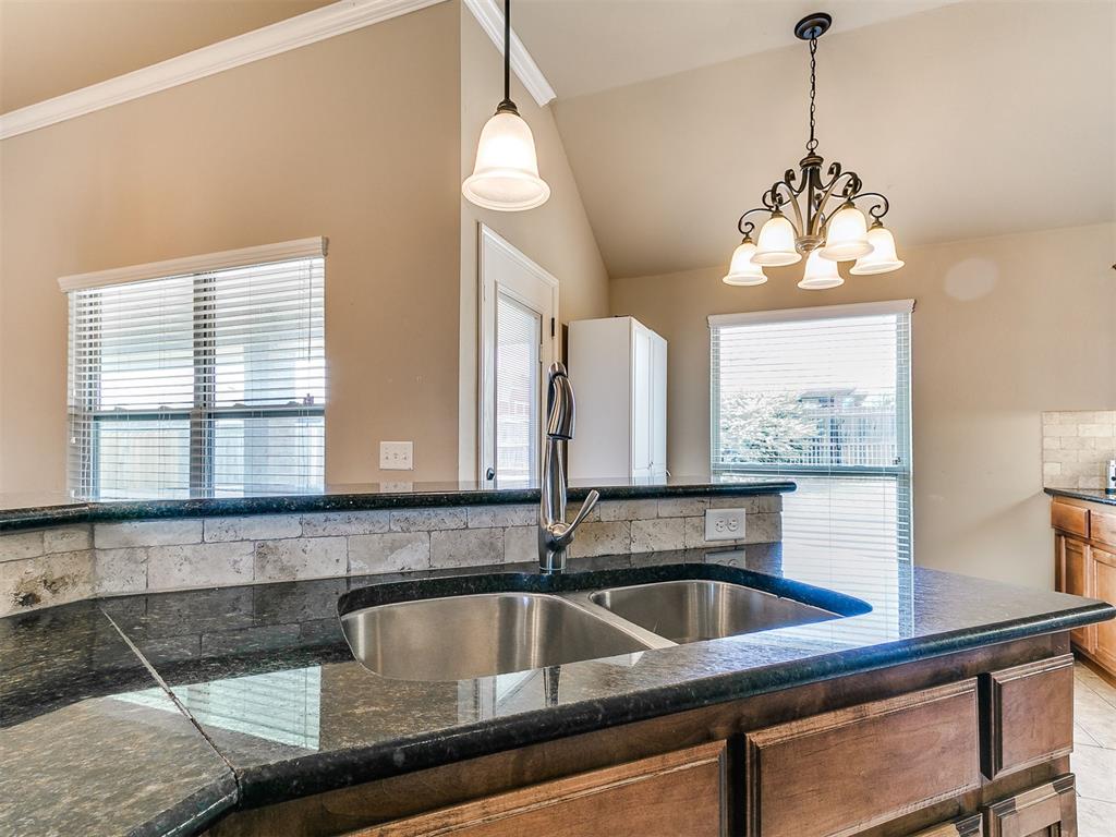 913 Laurel Creek Drive
