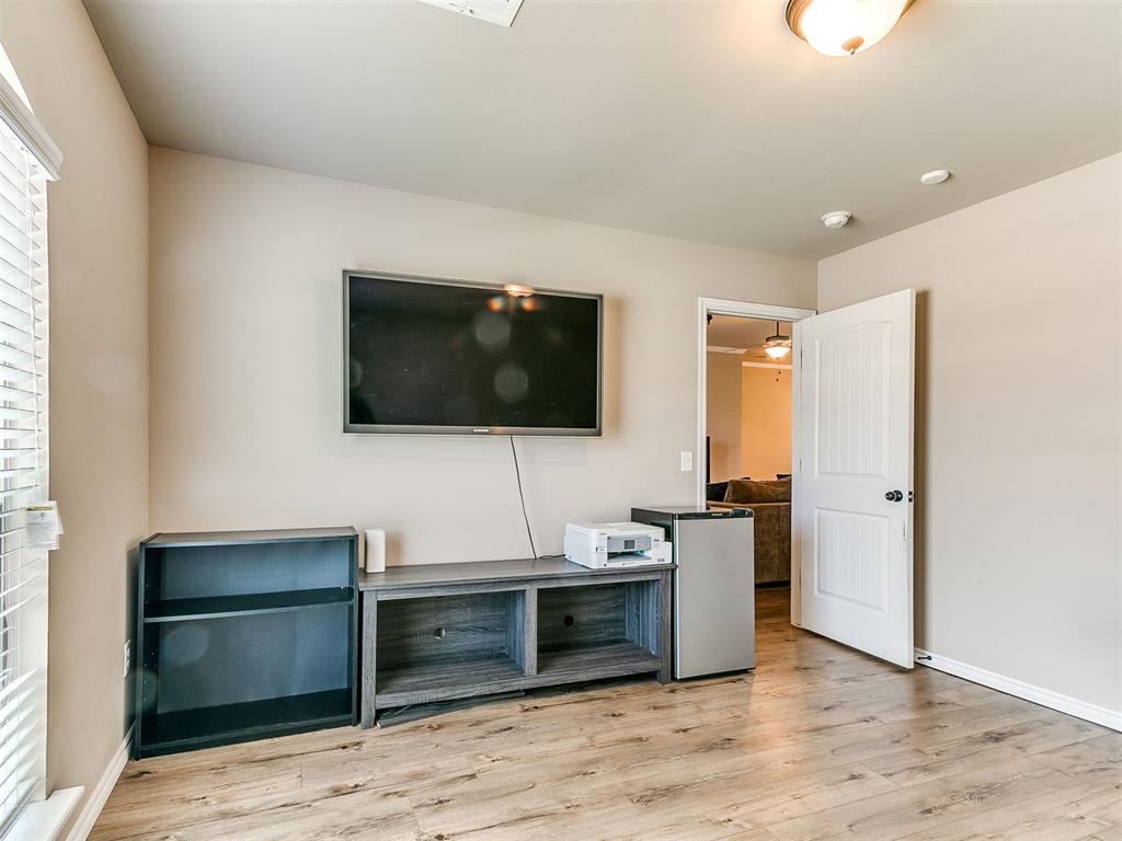 913 Laurel Creek Drive