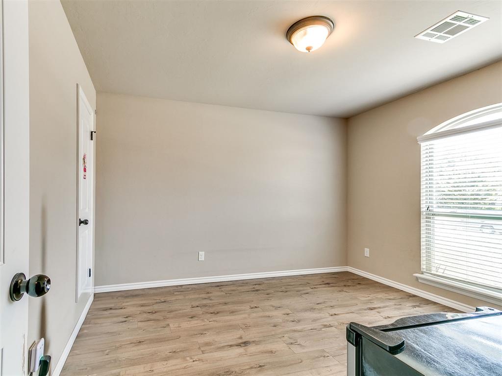 913 Laurel Creek Drive