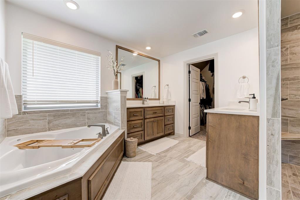 9124 NW 115th Terrace