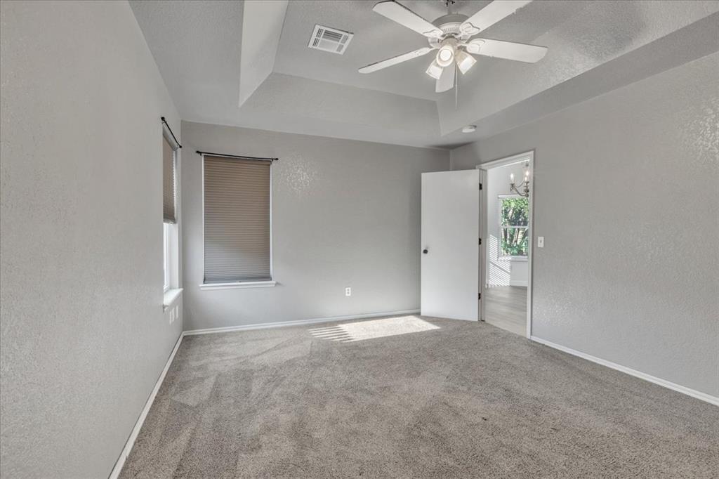 617 W Golden Eagle Drive