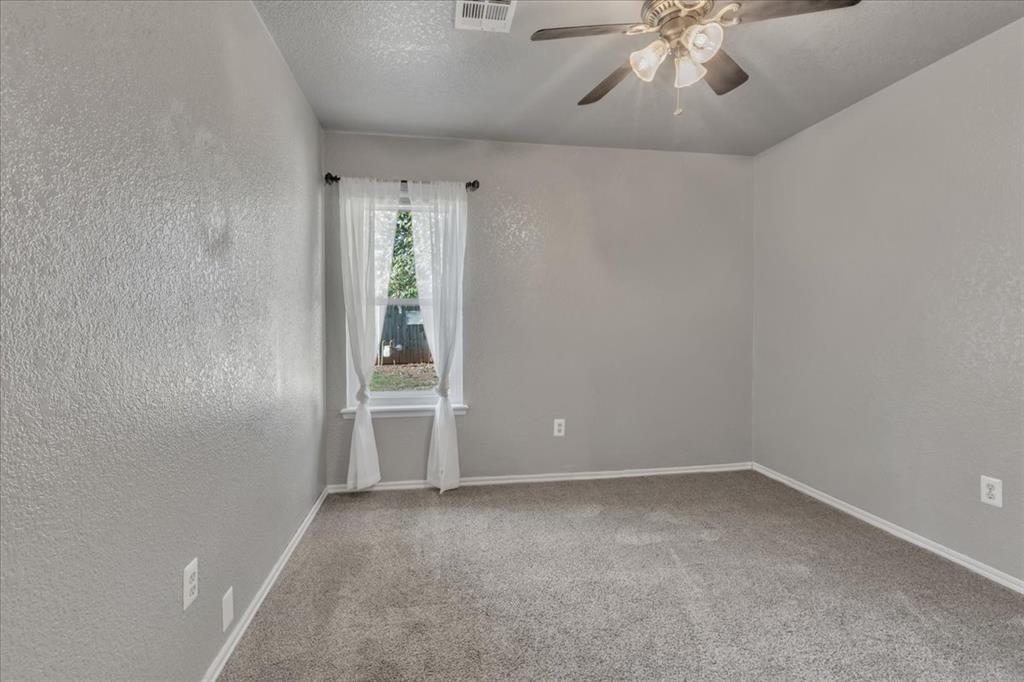 617 W Golden Eagle Drive