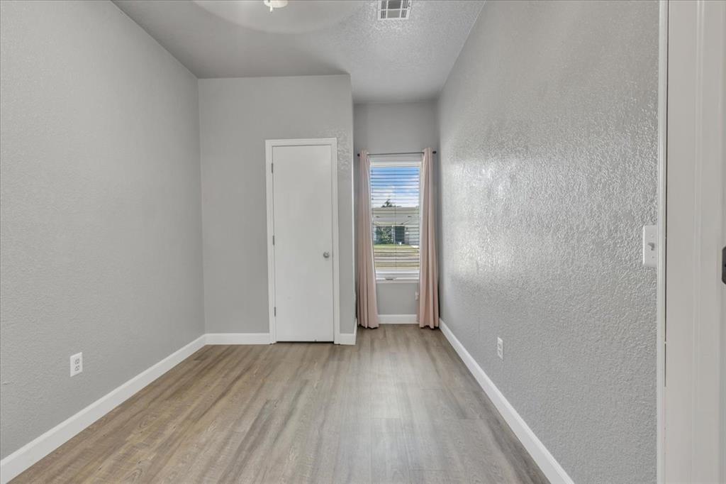 617 W Golden Eagle Drive