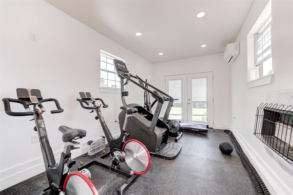 4600 Caliburn Parkway