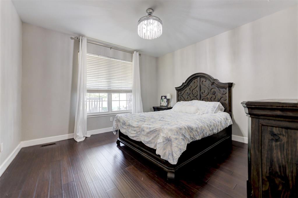 4600 Caliburn Parkway