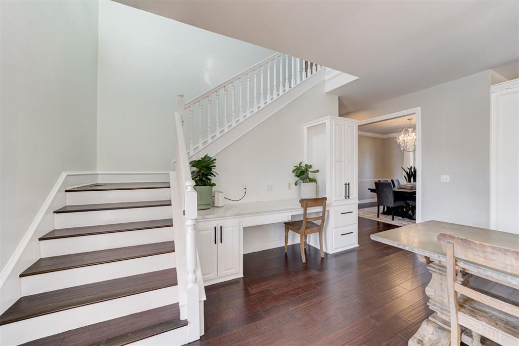 4600 Caliburn Parkway