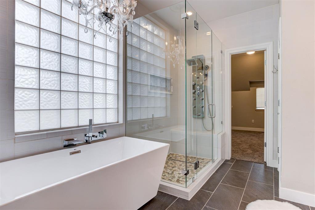 4600 Caliburn Parkway