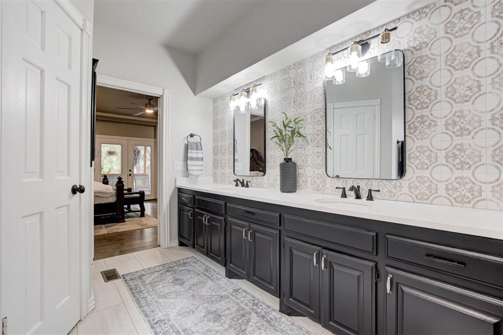 11204 Cedar Ridge Road