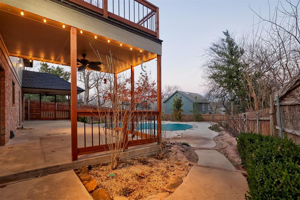 11204 Cedar Ridge Road