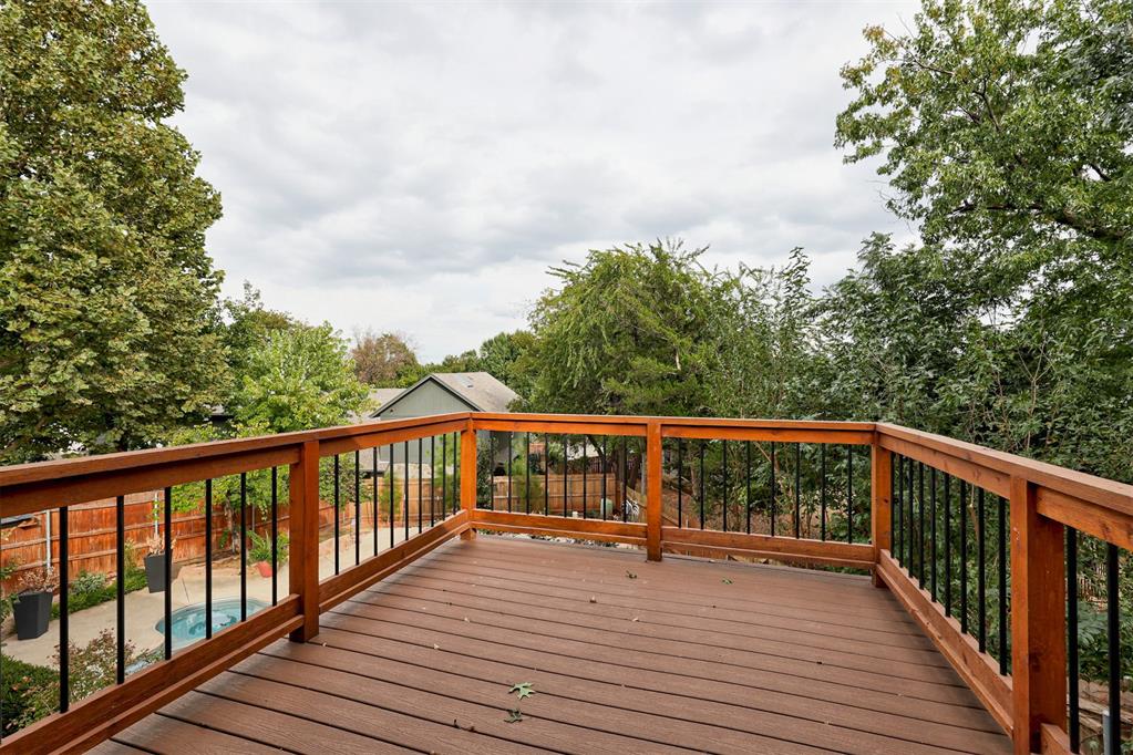 11204 Cedar Ridge Road